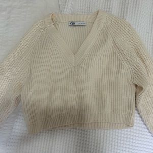 Cream / White Zara Cropped Knit Sweater Size Small